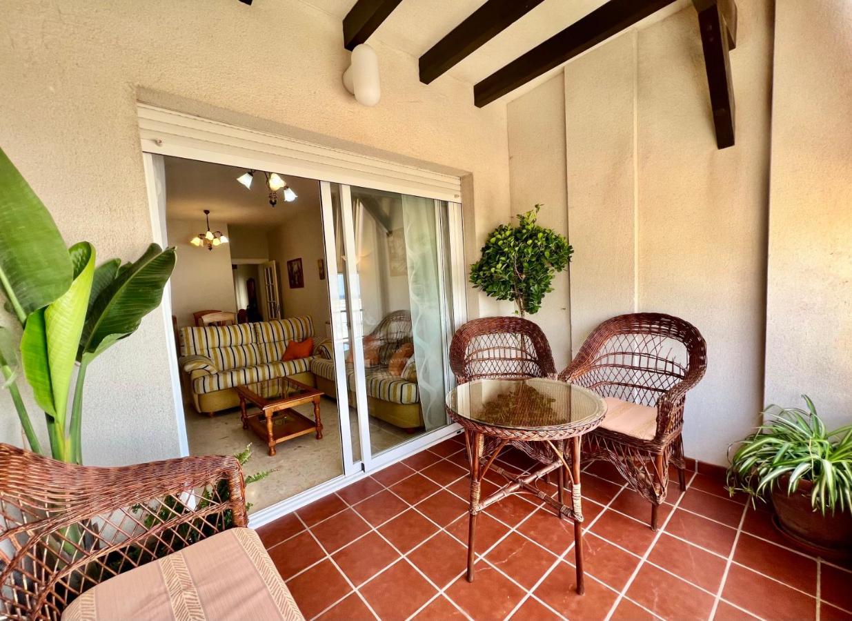 Playa El Farillo Con Terraza Apartamento